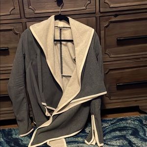 Lululemon Drape Front Gray Sherpa Fleece